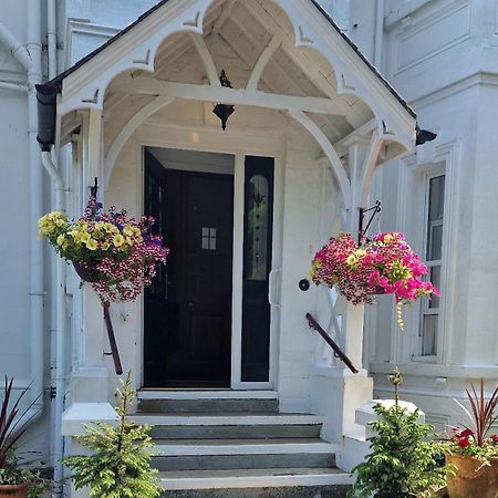 Claridge House Bed & Breakfast Lingfield Ngoại thất bức ảnh
