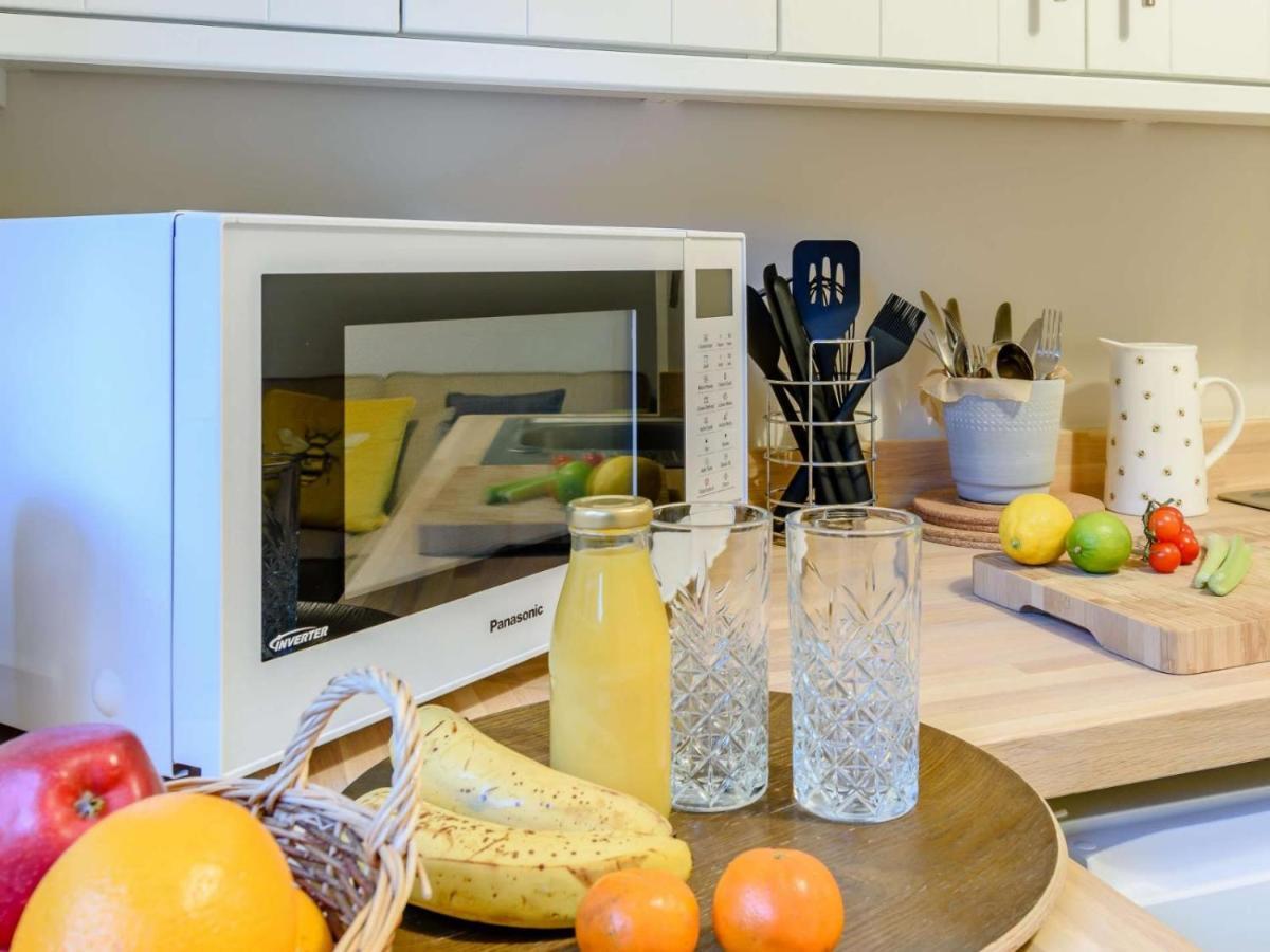 Claridge House Bed & Breakfast Lingfield Ngoại thất bức ảnh