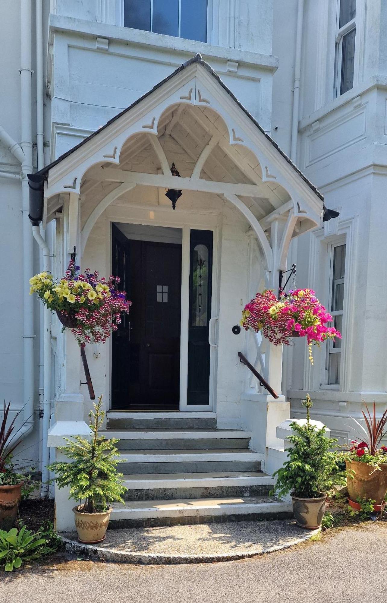 Claridge House Bed & Breakfast Lingfield Ngoại thất bức ảnh