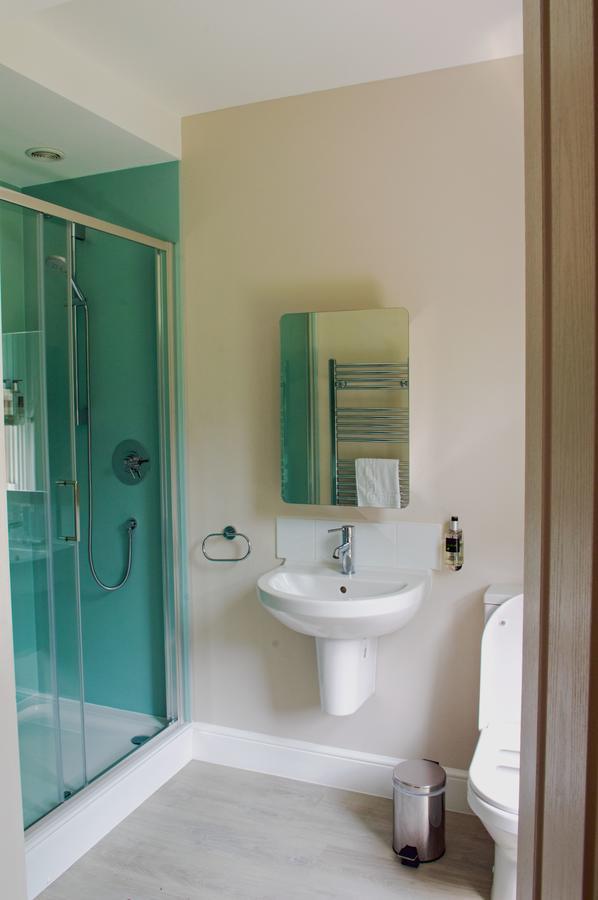 Claridge House Bed & Breakfast Lingfield Ngoại thất bức ảnh